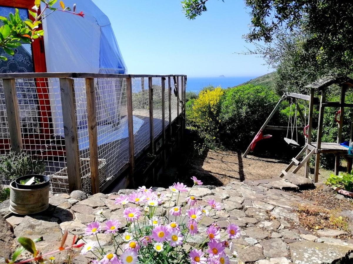 B&B Glamping Semaforo Capo Sperone SantʼAntìoco Екстериор снимка